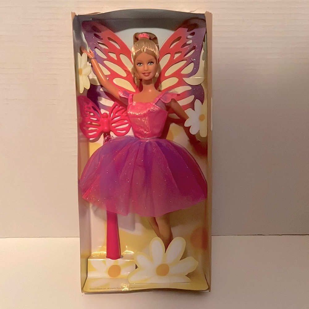😊2 lots for $15 BNIB Vintage 2000 Barbie Flying Butterfly w Wind-up wings